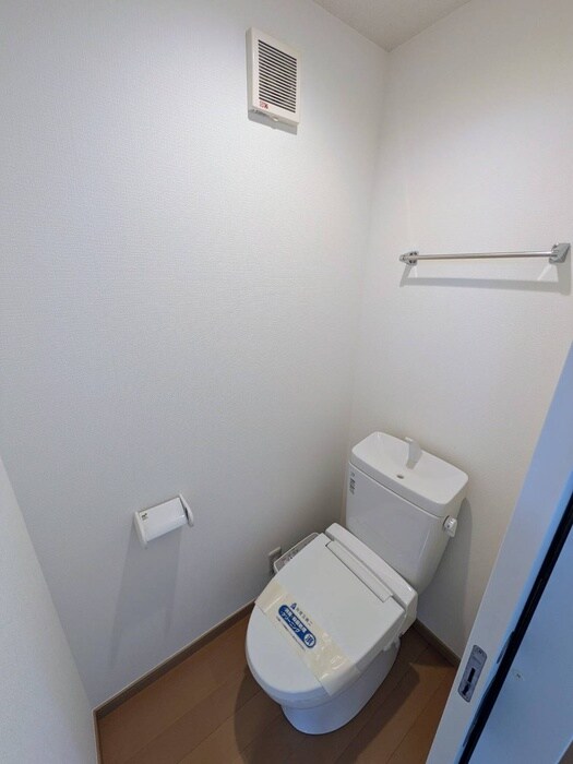 アートヒルズ南田中の物件内観写真