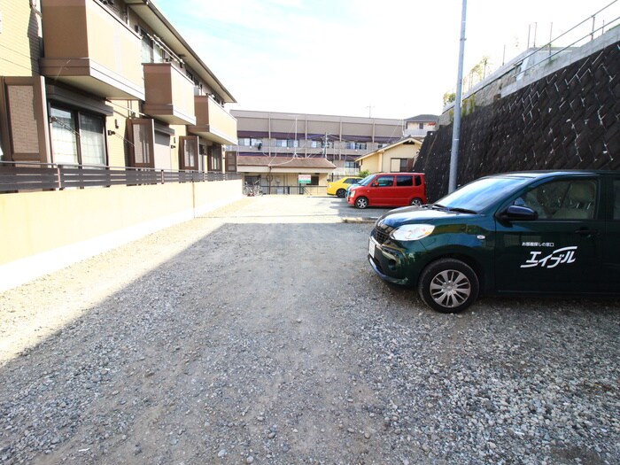 サンライズ岩本の物件外観写真