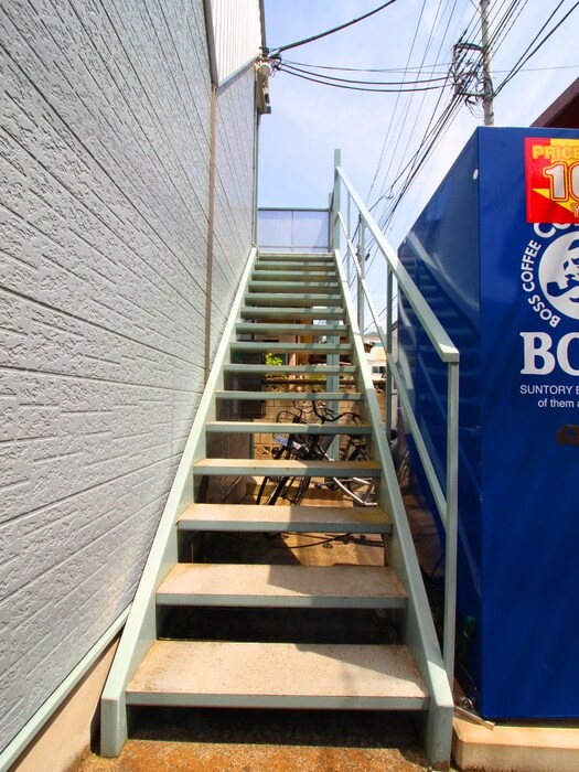 コスモス高砂の物件外観写真