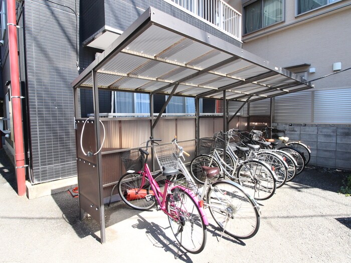 平野マンションの物件外観写真