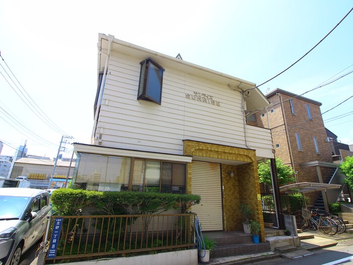 サンライズの物件外観写真