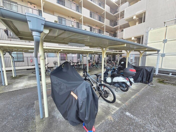 グランドステータス相武台の物件外観写真