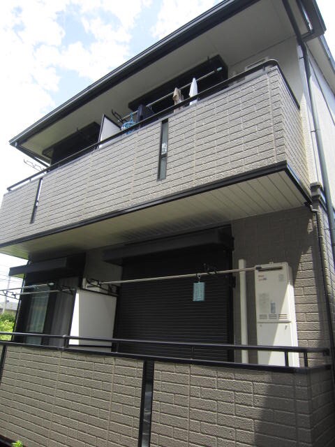 サウサリ－ト芦花の物件外観写真