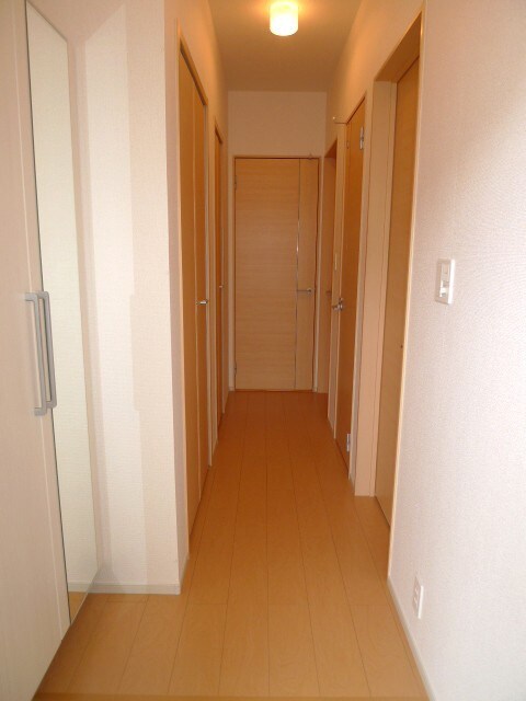 ノ－ブルⅢの物件内観写真