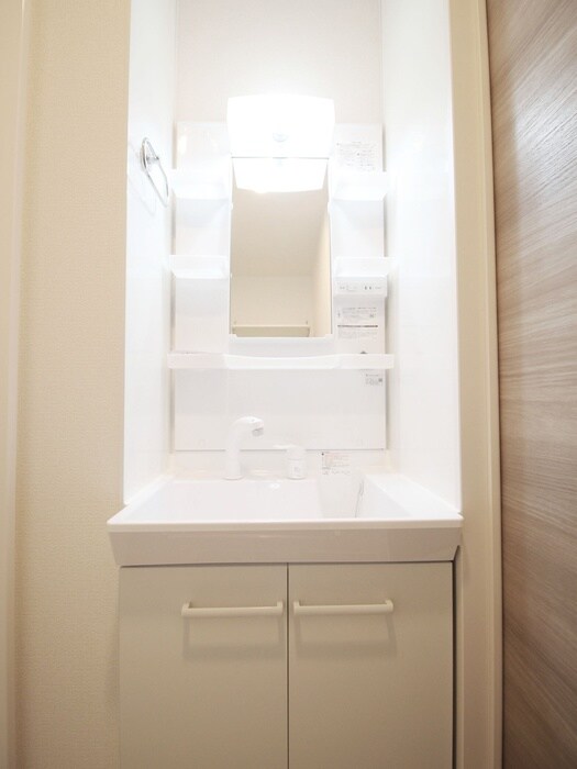 ルリアン西新井本町の物件内観写真