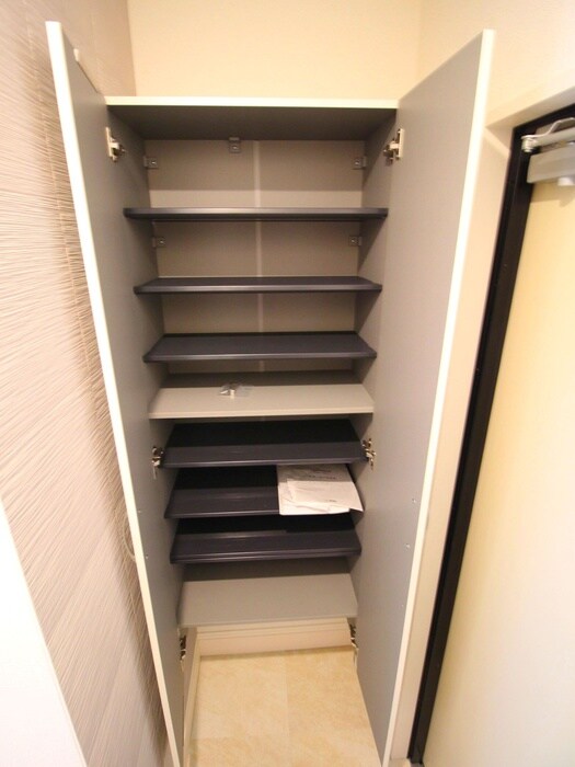 ルリアン西新井本町の物件内観写真