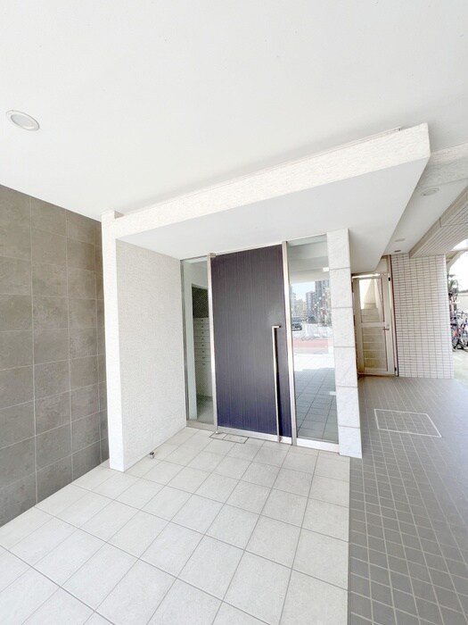 ピニエール浦和岸町の物件外観写真