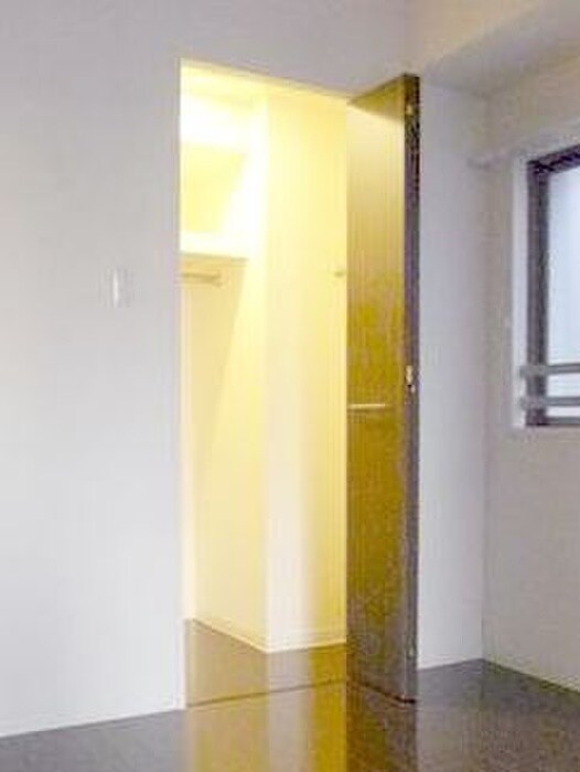 ピニエール浦和岸町の物件内観写真