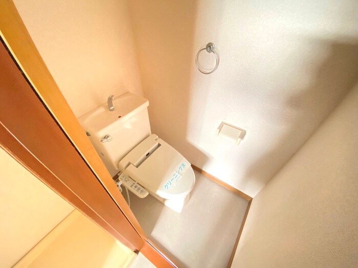 ロ－ズガ－デンＡの物件内観写真