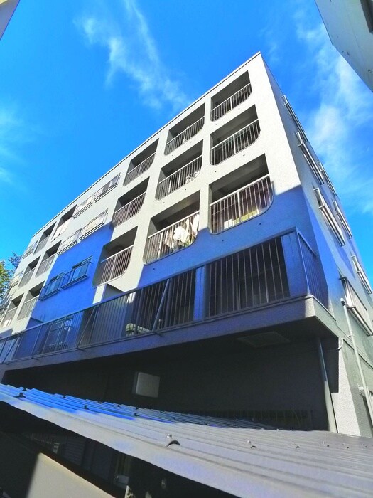 秋谷ビルの物件外観写真