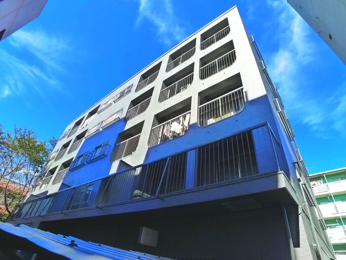 秋谷ビルの物件外観写真