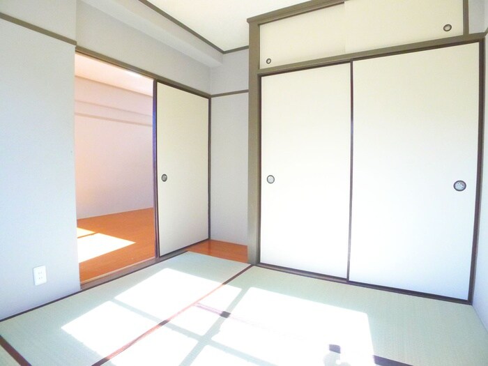 秋谷ビルの物件内観写真