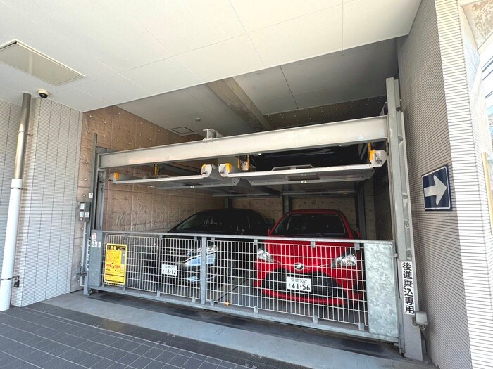 ドゥーエ浦安の物件外観写真