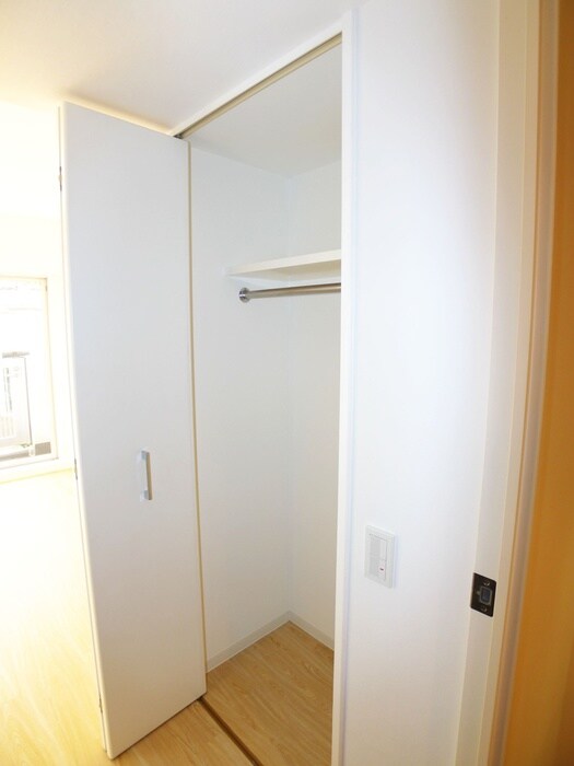 ドゥーエ浦安の物件内観写真