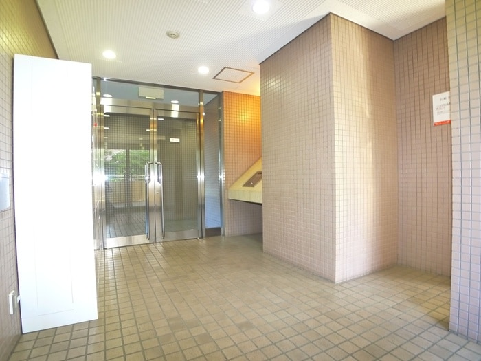 アコ－ル北千住の物件外観写真