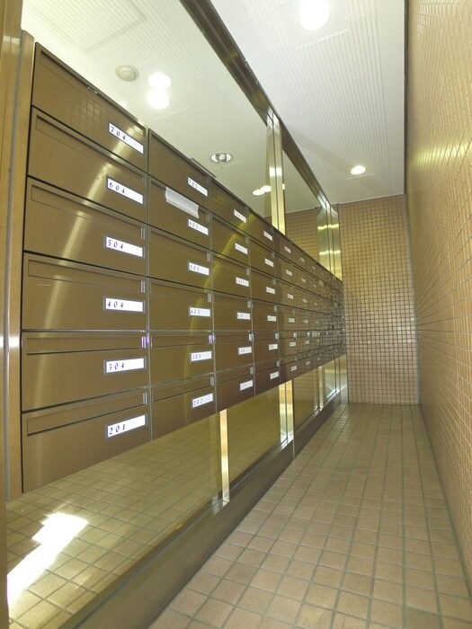 アコ－ル北千住の物件外観写真