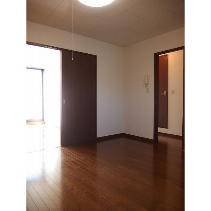 プレジールIの物件内観写真