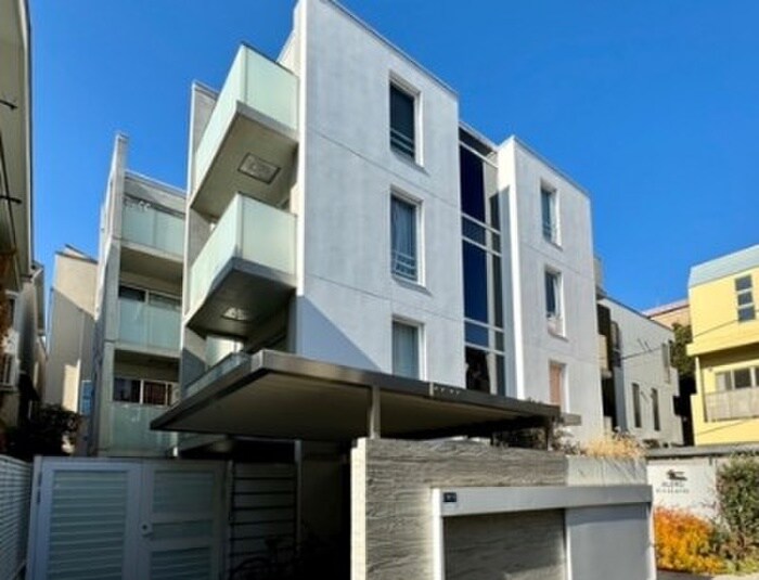 ALERO北参道の物件外観写真