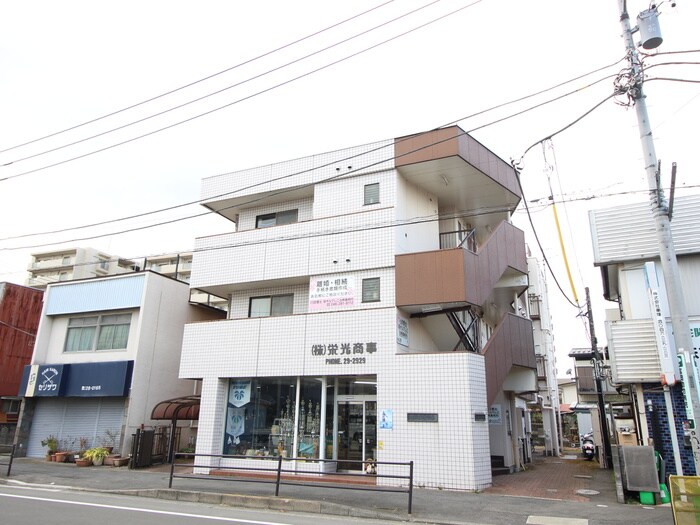 井上ビルの物件外観写真