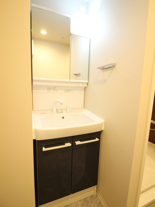 GENOVIA池袋の物件内観写真