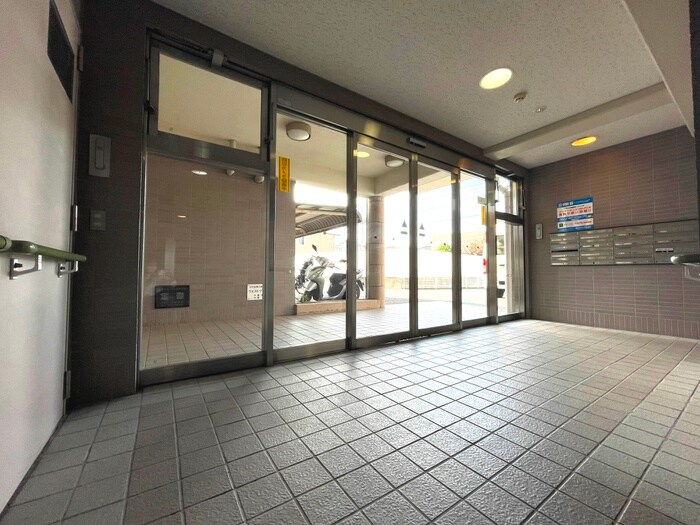 ウエストヴィレッジの物件外観写真