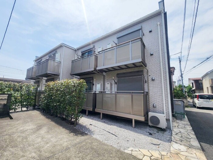 シャングリラの物件外観写真