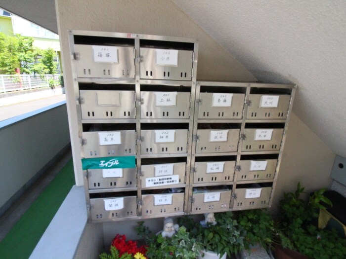 玉学小原ハイツの物件外観写真