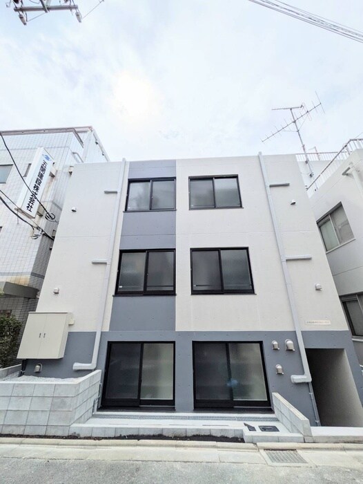 早稲田鶴巻町IMAハウスの物件外観写真