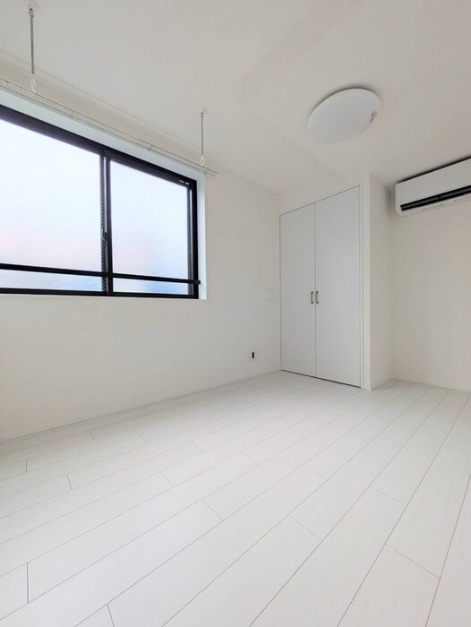 早稲田鶴巻町IMAハウスの物件内観写真