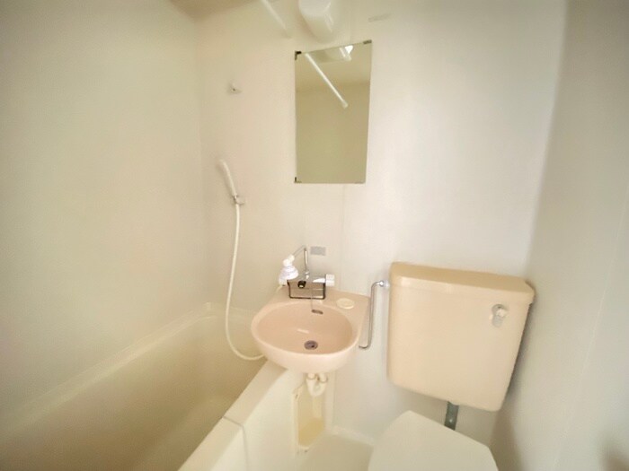 パロッツ白楽の物件内観写真