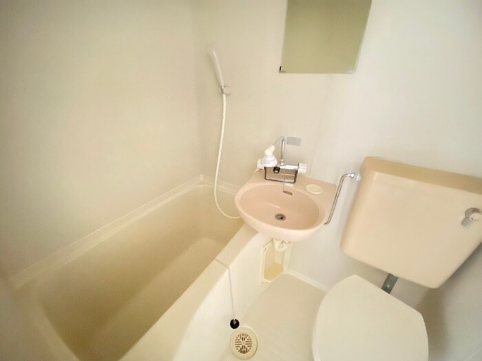 パロッツ白楽の物件内観写真