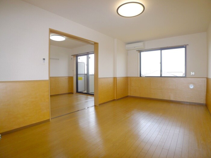 メゾン・ルシェッロの物件内観写真