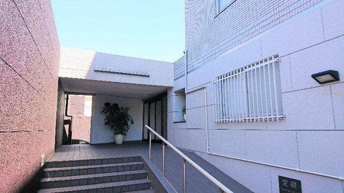 アーバンディラわらびの物件外観写真