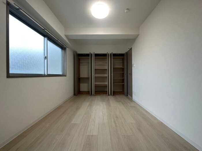 アーバンディラわらびの物件内観写真