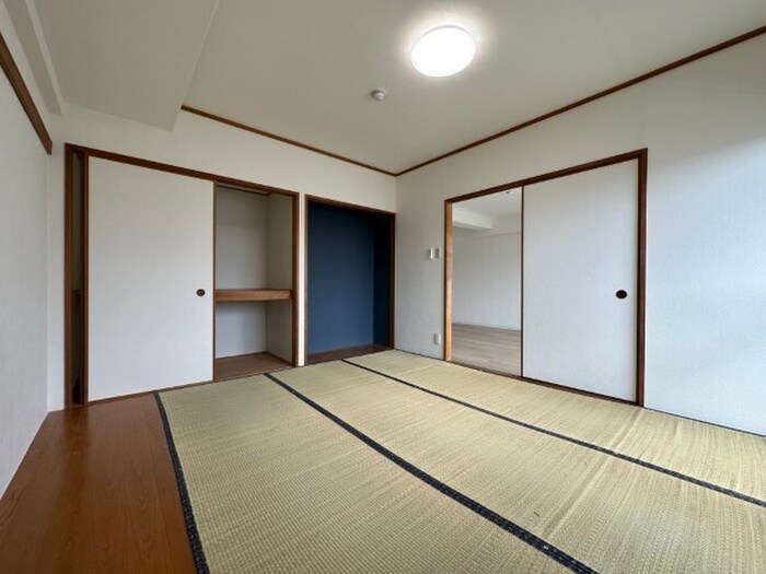 アーバンディラわらびの物件内観写真