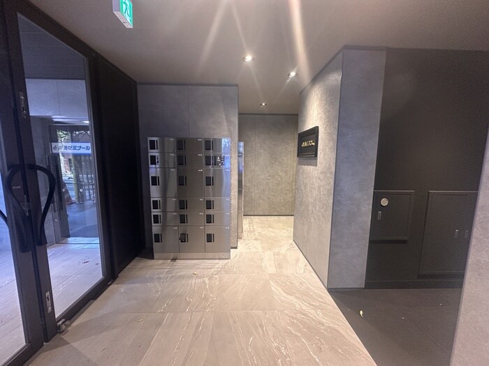 PARK MODERN つつじヶ丘の物件外観写真