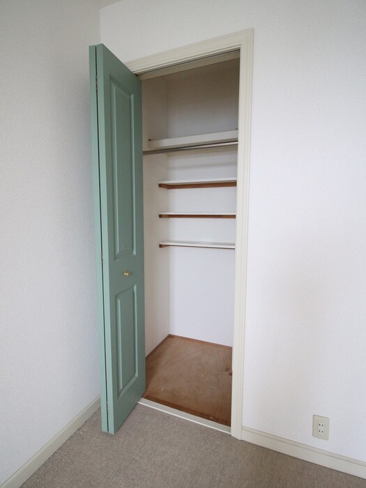 ハイランドグリ－ン池尻Ａ棟の物件内観写真