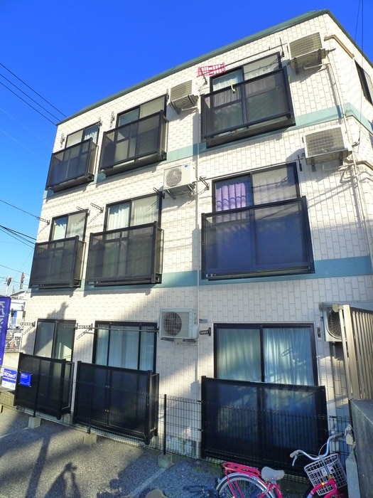 ヴァンテアンⅡの物件外観写真