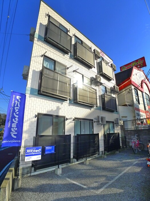 ヴァンテアンⅡの物件外観写真