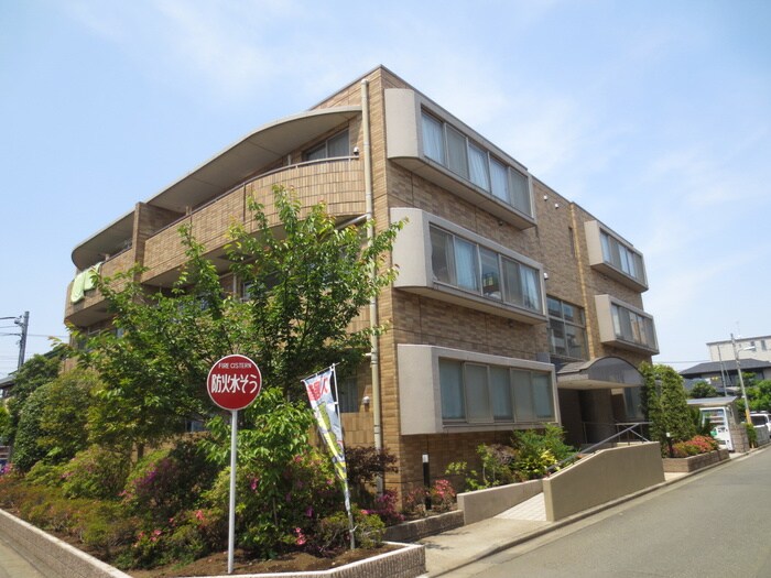 グリ－ンガ－デンⅠの物件外観写真