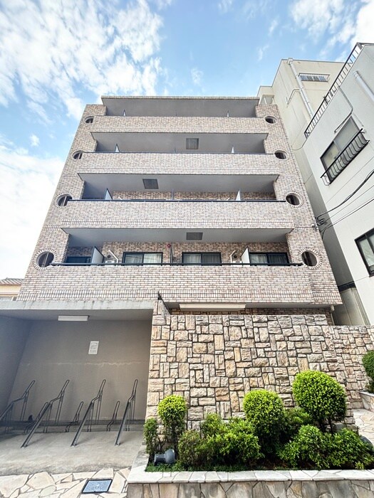 プチグランデリラの物件外観写真