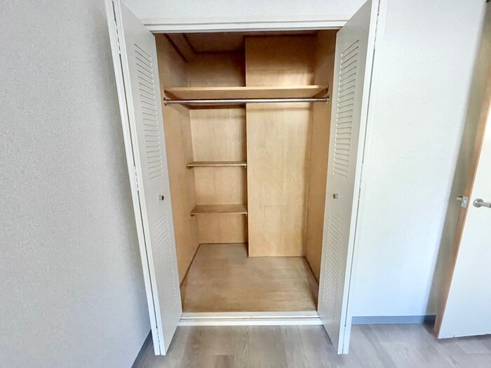 イーストパレス二俣川の物件内観写真