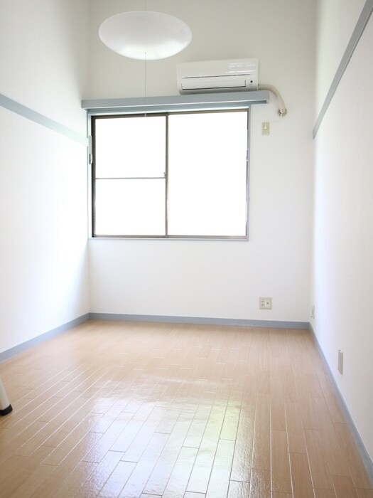 ドエル馬絹Ｂの物件内観写真