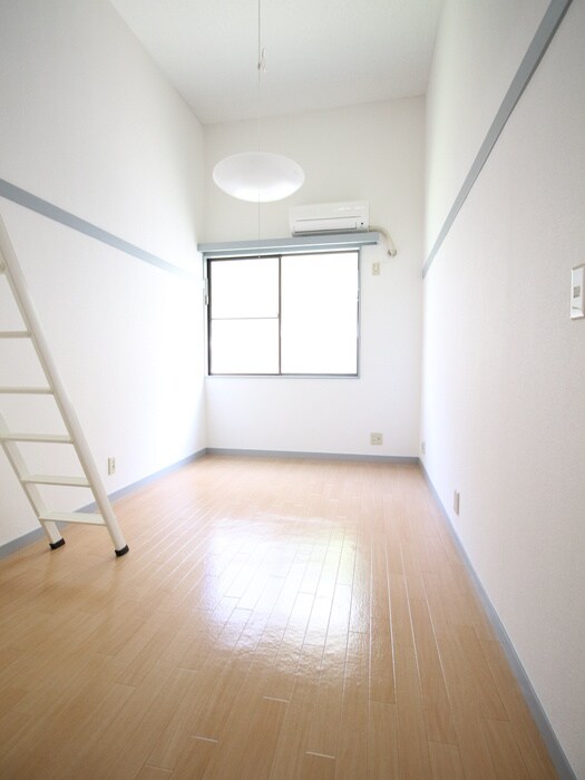 ドエル馬絹Ｂの物件内観写真