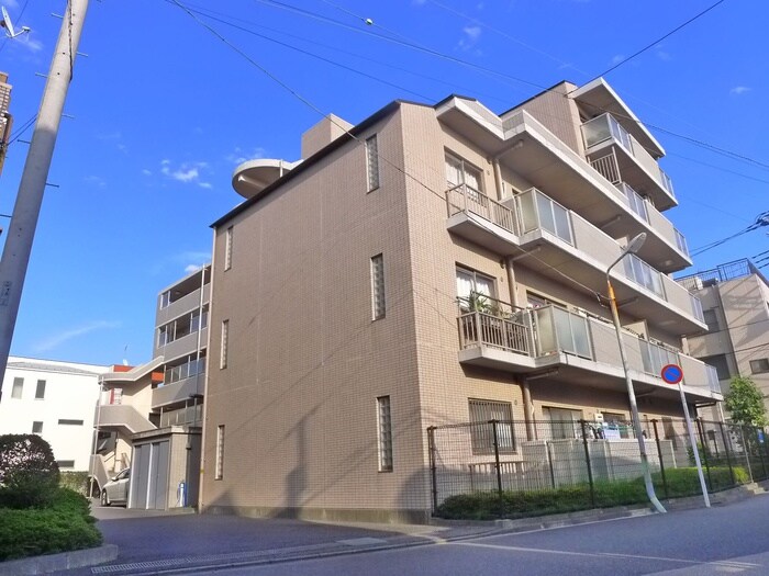 ドミ－ルエムエスの物件外観写真