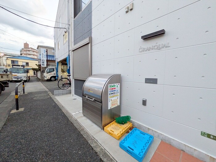 グランクオール北綾瀬の物件外観写真