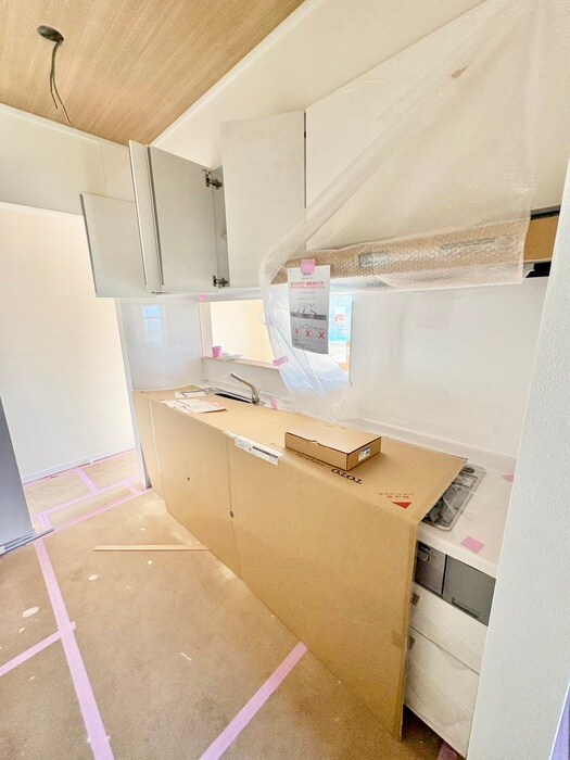 クロストン６の物件内観写真