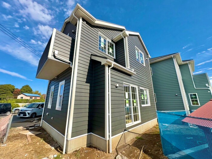 クロストン６の物件外観写真