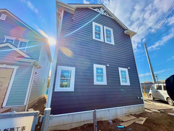 クロストン６の物件外観写真