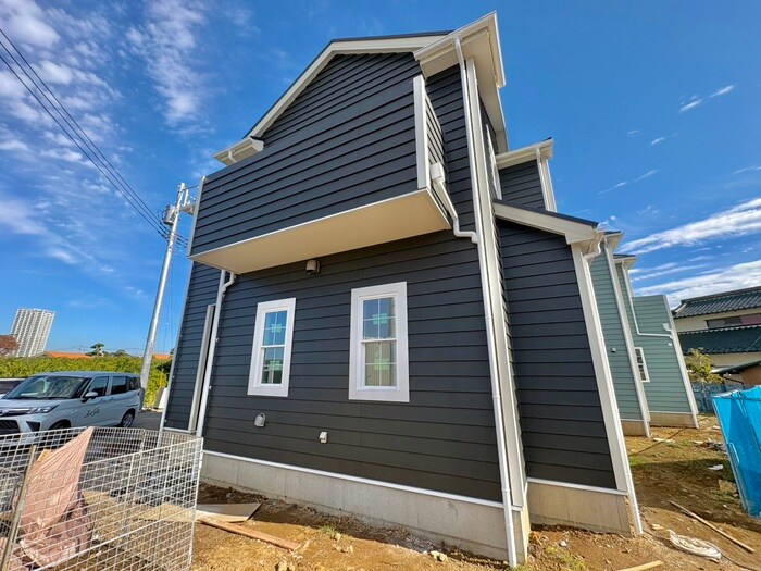 クロストン６の物件外観写真